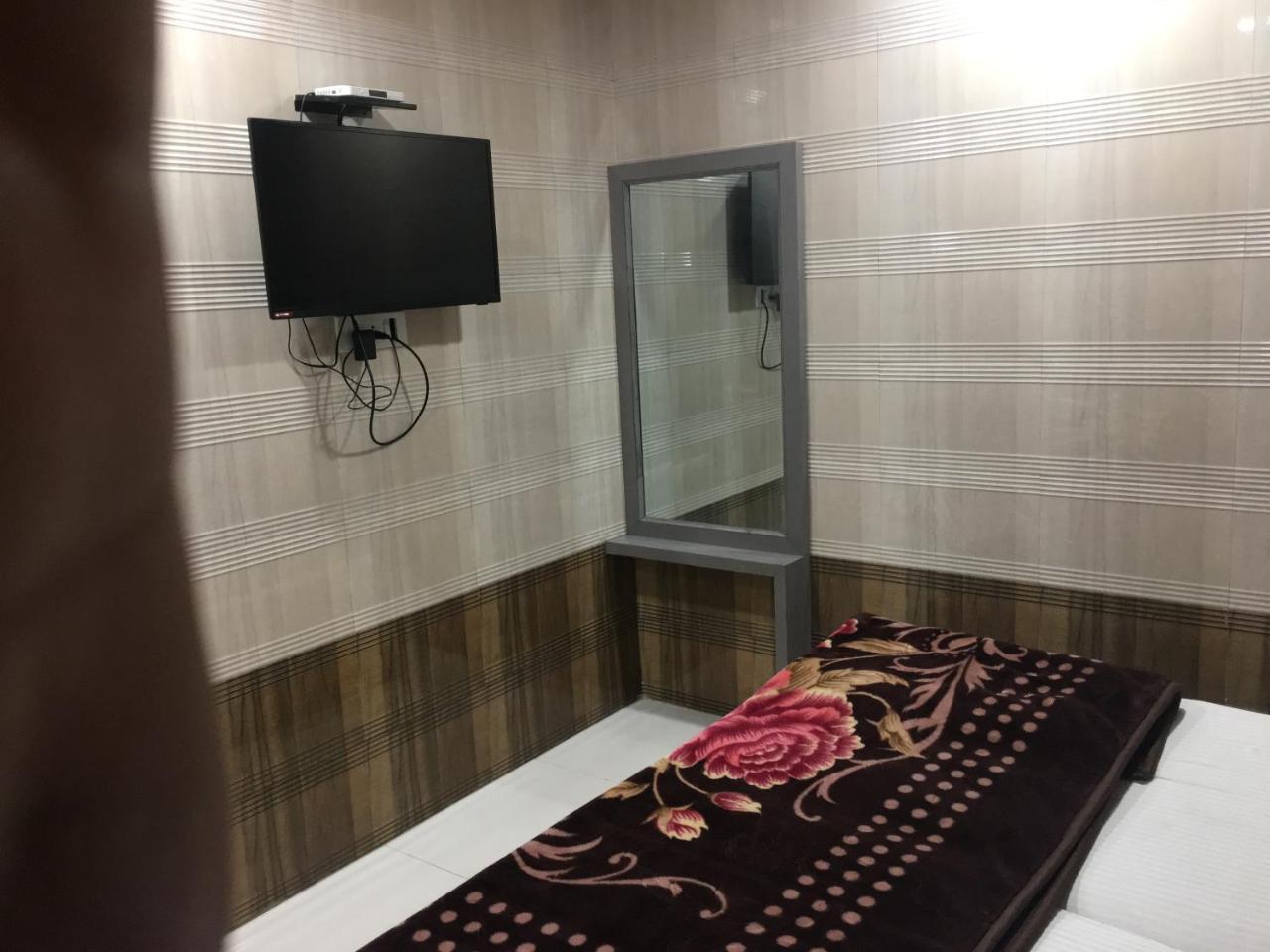 Hotel Chishtiya Palace Ajmer Sharif Luaran gambar